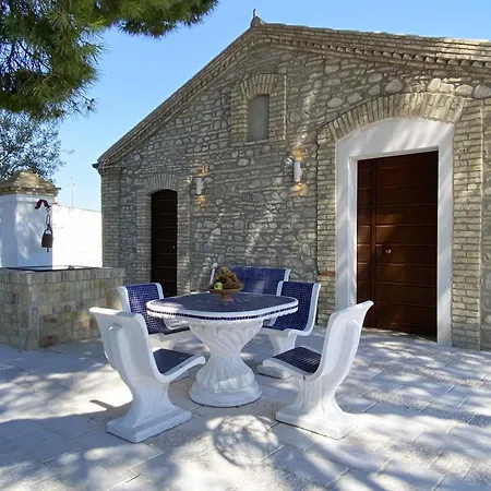 Le Tre Lune * 卢切拉