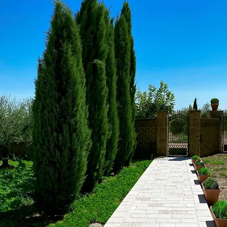 Le Tre Lune 卢切拉